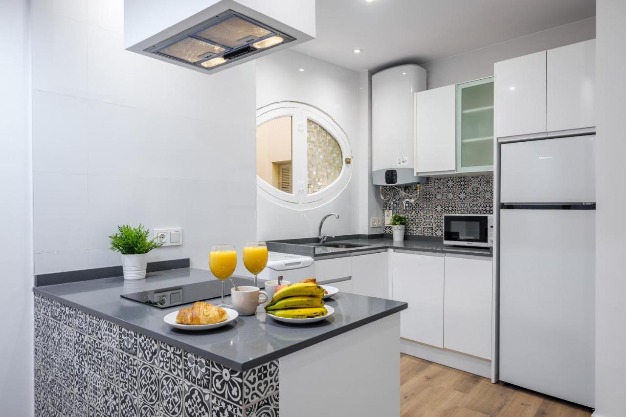 Malaga Cultural Experience Apartment Exterior photo